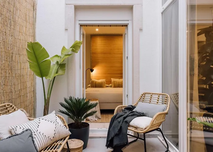 Hinako - 2 Bedrooms And Terrace In Arroios *
